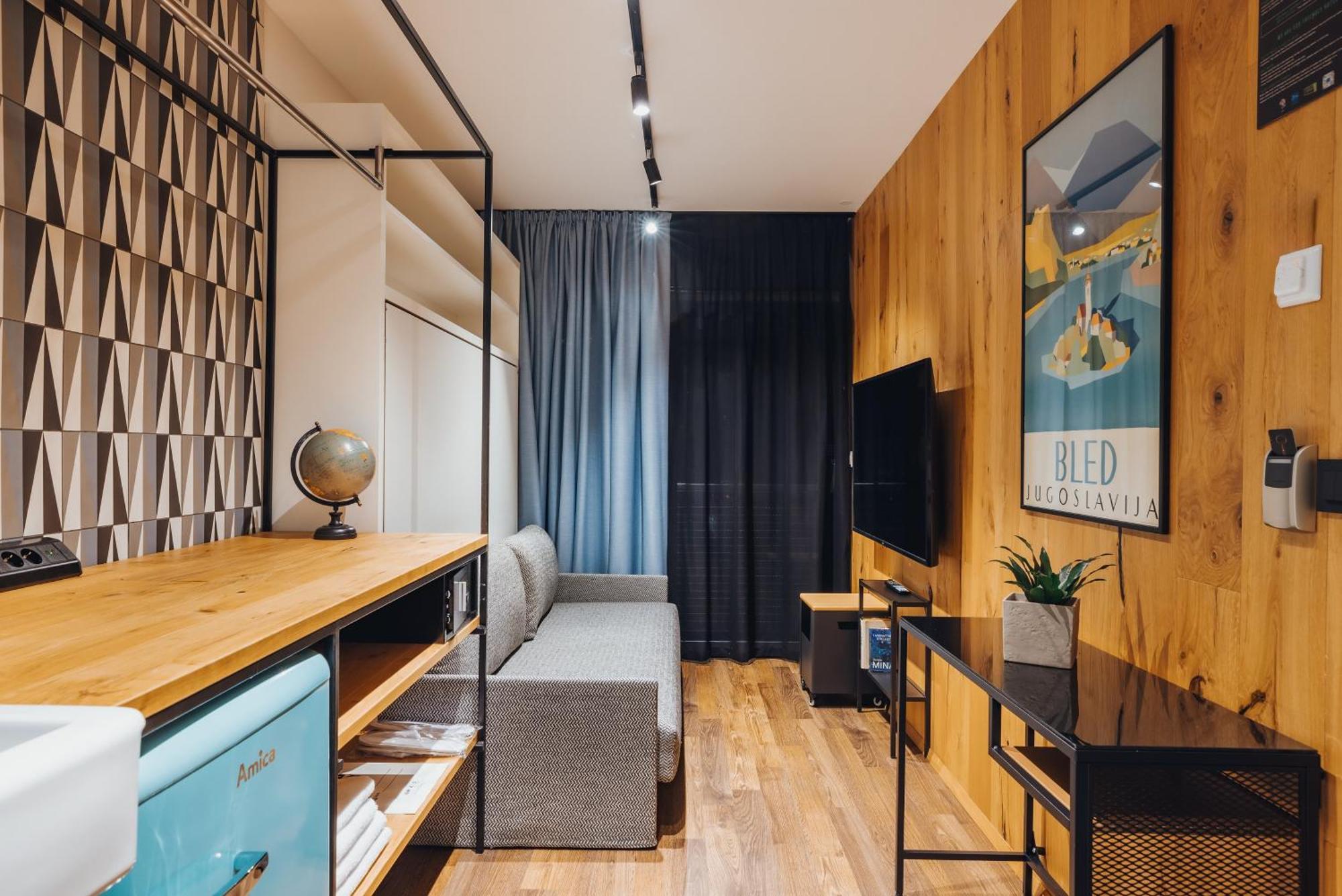 City Glamping By One66 Hotel Ljubljana Exterior photo